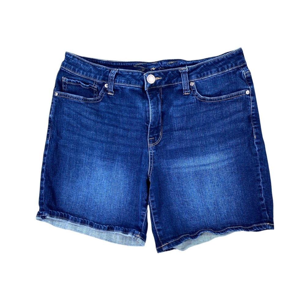 Woman’s Seven7 jean “weekend short” shorts size 12